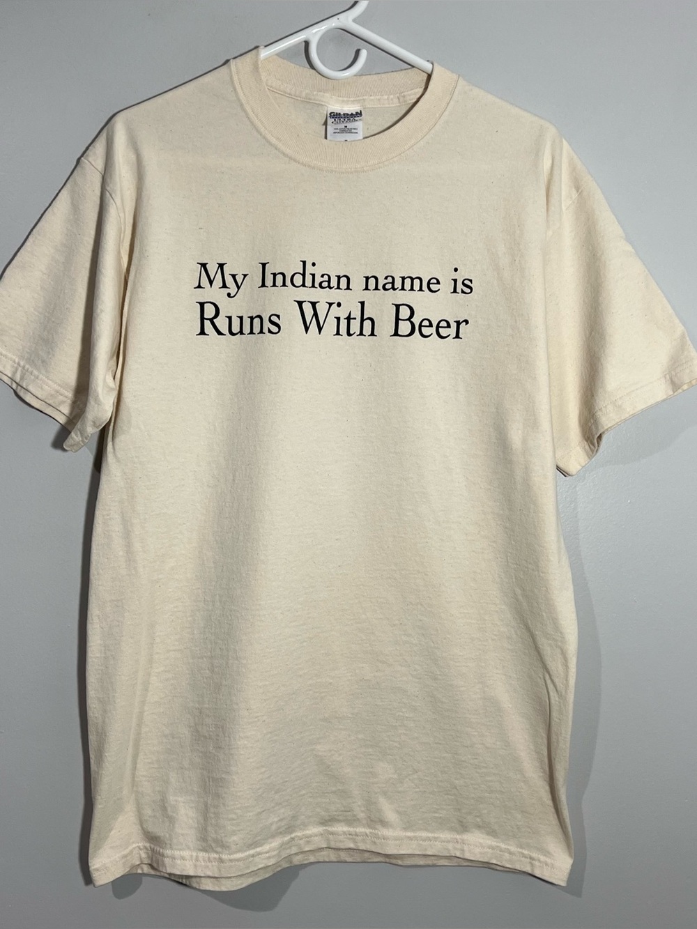 Vintage My Indian Name Is Runs With Beer Beige Short Sleeve T-Shirt Mens Medium